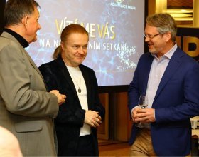 František Kinský, průvodce cyklu Modrá krev a Pavel Šporcl, houslový virtuos (78)