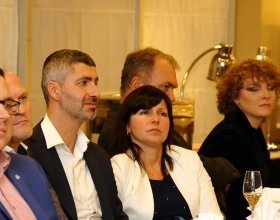 František Kinský, průvodce cyklu Modrá krev a Pavel Šporcl, houslový virtuos (110)