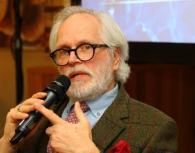 František Kinský, průvodce cyklu Modrá krev a Pavel Šporcl, houslový virtuos (133)