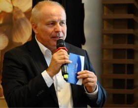 František Kinský, průvodce cyklu Modrá krev a Pavel Šporcl, houslový virtuos (185)