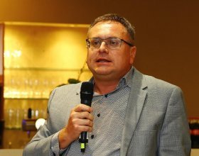 Jaroslav Míl, expert na energetiku (136)