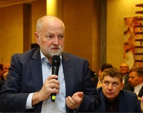 Jaroslav Míl, expert na energetiku (138)