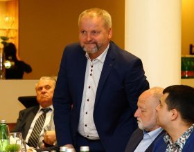 Jaroslav Míl, expert na energetiku (144)