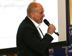 Zdeněk Pohlreich, legenda české gastronomie (120)