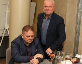 Ing. Roman Hvězda, ředitel centra ELI Beamlines (nejvýkonnější laser světa) (84)