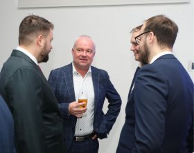 Ing. Zdeněk Kabátek, ředitel Všeobecné zdravotní pojišťovny (50)