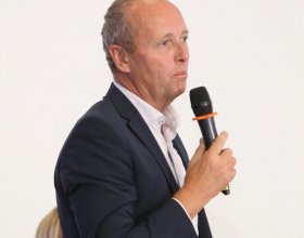 Ing. Zdeněk Kabátek, ředitel Všeobecné zdravotní pojišťovny (110)