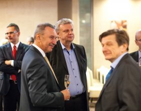 Daniel Gladiš (56)