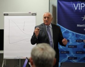 prof. Ing. Václav Klaus, CSc. - Stav a perspektivy Evropy (23)