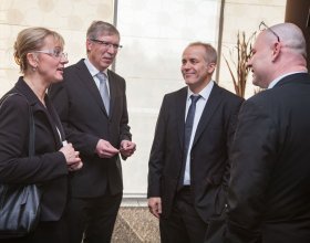 prof. MUDr. Pavel Klener, DrSc.,- profesor 1. lékařské fakulty UK a laureát Hlavní ceny Česká hlava (2)