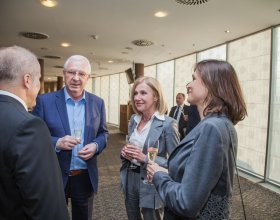 prof. MUDr. Pavel Klener, DrSc.,- profesor 1. lékařské fakulty UK a laureát Hlavní ceny Česká hlava (7)
