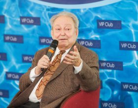 prof. MUDr. Pavel Klener, DrSc.,- profesor 1. lékařské fakulty UK a laureát Hlavní ceny Česká hlava (19)