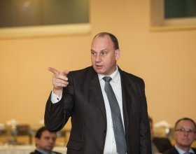 prof. MUDr. Pavel Klener, DrSc.,- profesor 1. lékařské fakulty UK a laureát Hlavní ceny Česká hlava (22)
