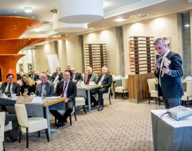 Člověk versus umělá inteligence, digitalizace ve výrobních procesech (51)