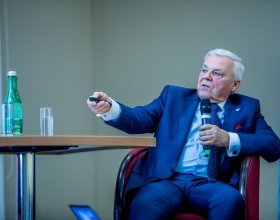 Ing. Karel Dobeš (62)