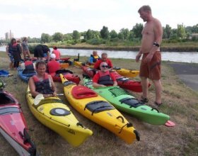letní outdoor- kajaky Troja Klecany 2015 (12)