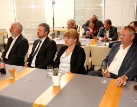 Klára Dostálová- ministryně pro místní rozvoj (35)