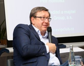Petr Homolka- Wormelen Group, a.s. (40)