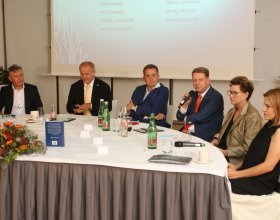 Kulatý stůl "Doporučení budoucímu premiérovi" (31)