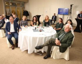 Kulatý stůl "Doporučení budoucímu premiérovi" (36)