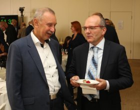 Kulatý stůl "Doporučení budoucímu premiérovi" (43)