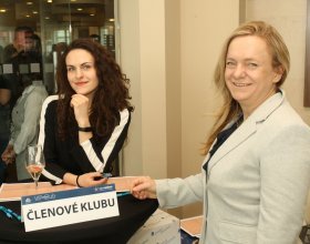 Eva Jiřičná, architektka světového formátu (21)