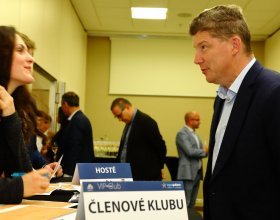 Bohuslav Přikryl, viceprezident CSG Aerospace a.s. (66)