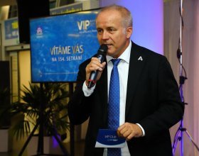 Jaroslav Hanák, prezident Svazu průmyslu a dopravy ČR (128)