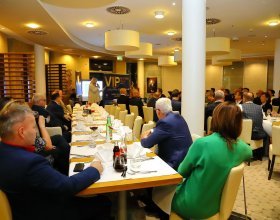 Tomasz Wiatrak, předseda představenstva a generální ředitel Orlen Unipetrol (87)